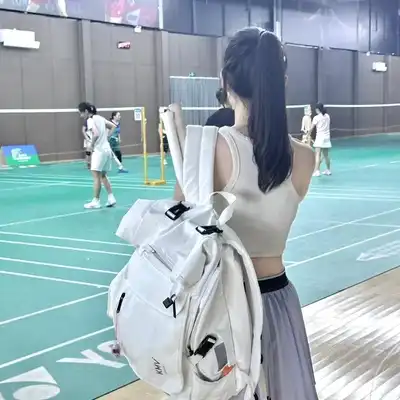 史雅